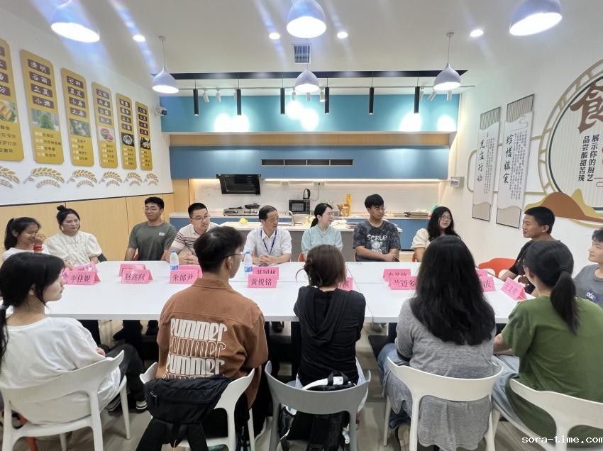 花好月圆迎中秋 浓情暖意承传统——智造学院、轨道交通学院举办迎中秋系列活动